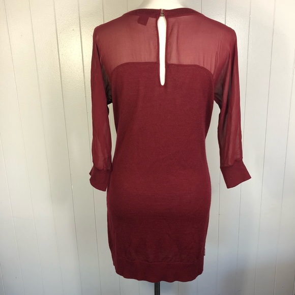 Club Monaco red sheet top tunic size Xs - Picture 3 of 8